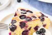 Blueberry Cake Recipe with Lemon Glaze