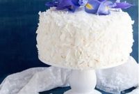 Silky Mandarin Orange and Pineapple Cream Cake Recipe