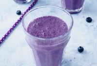 Creamy Blueberry Oatmeal Smoothie Recipe