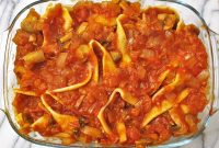 Baked Meatball Stuffed Shells in Spicy Tomato Sauce