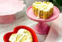 Microwave Keto Lemon Poppy Seed Mug Cake Recipe