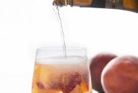 Refreshing White Peach Sangria Recipe