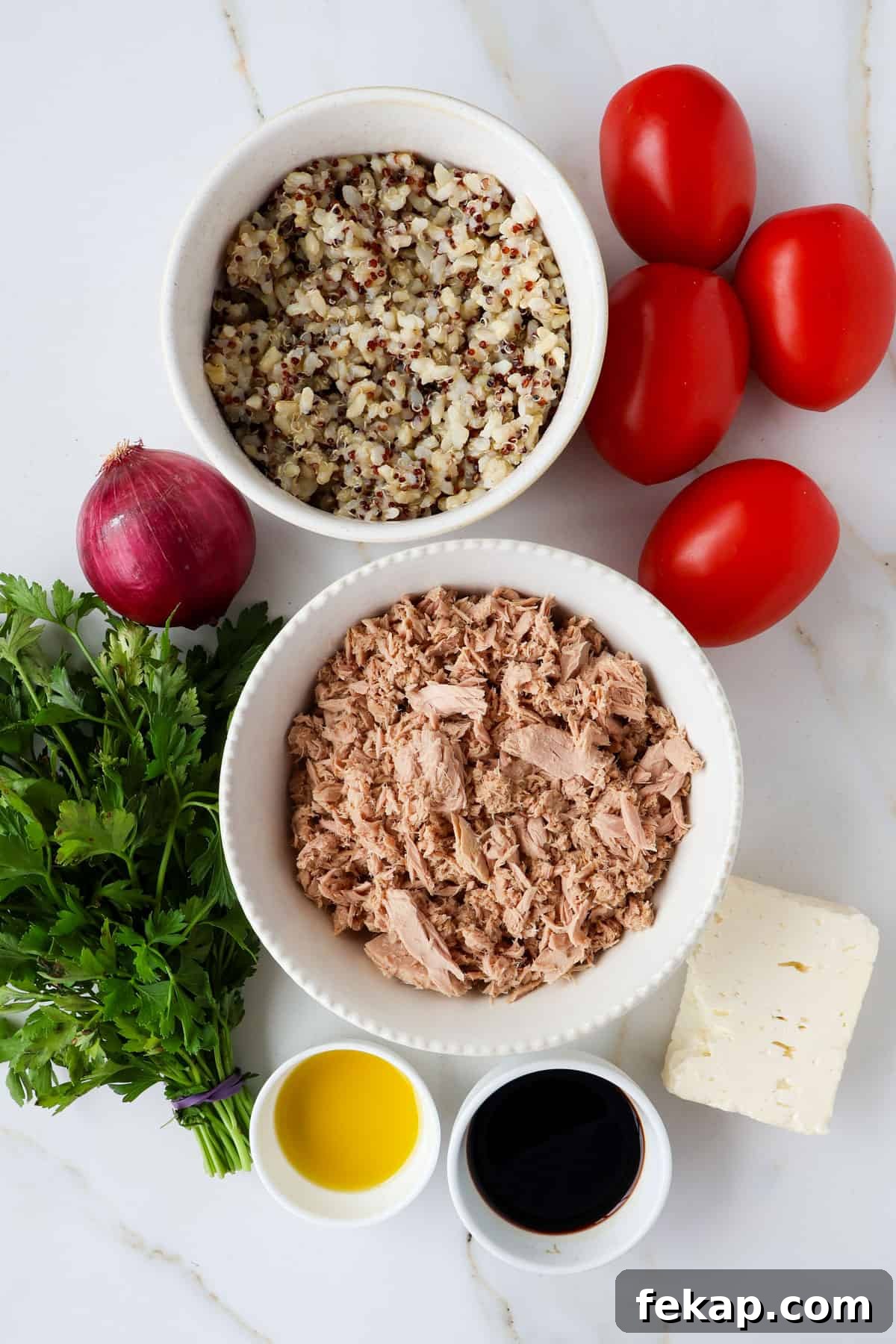 Mediterranean Tuna and Tomato Salad Recipe 4 Ingredients shown to make the recipe.