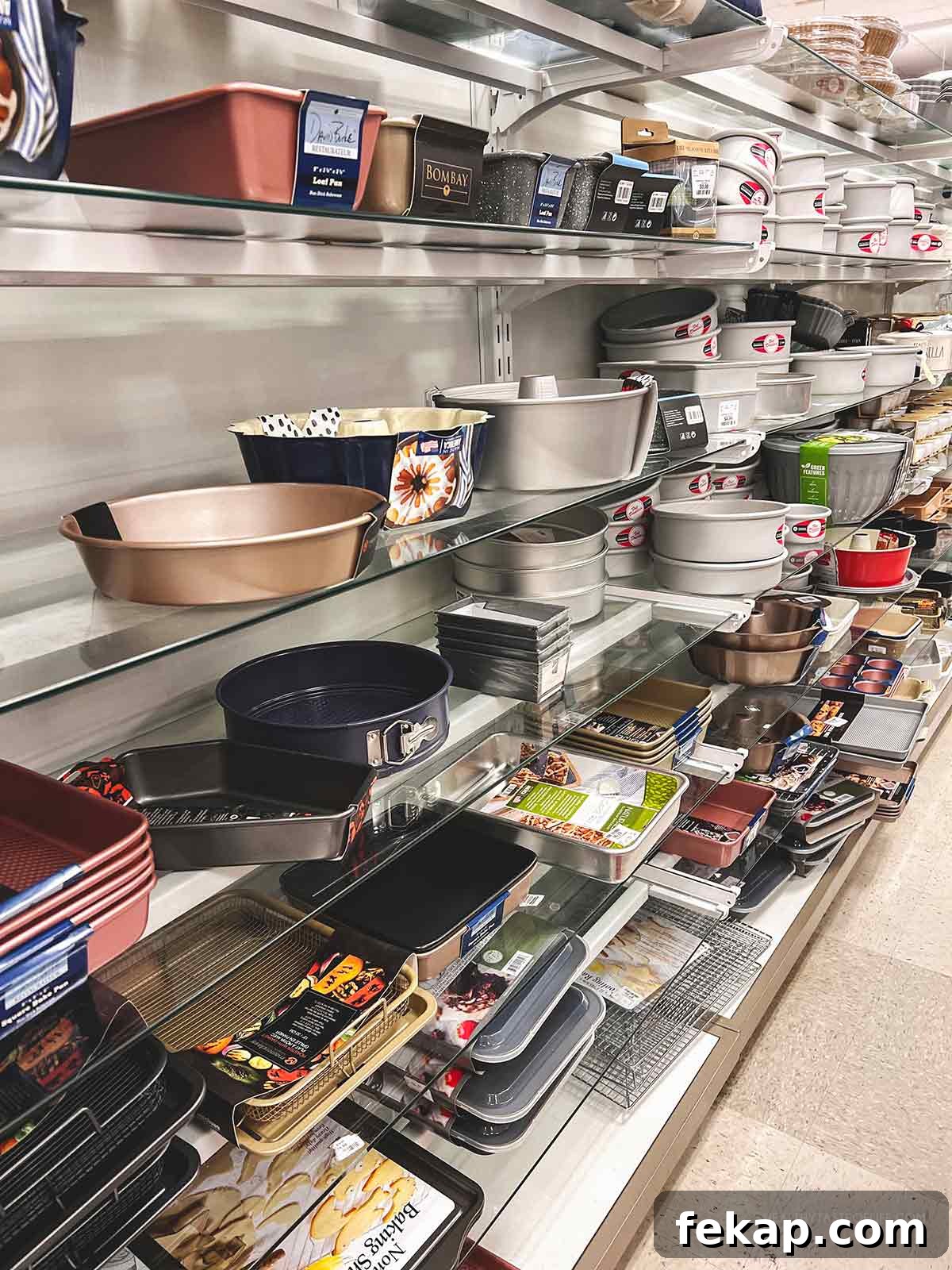 Safe non-toxic bakeware at the store