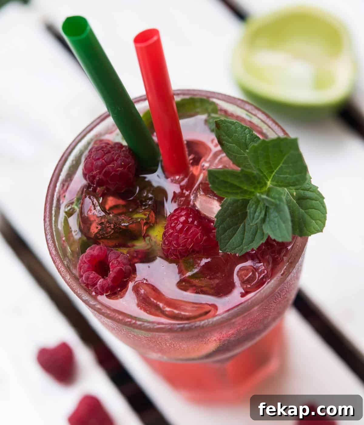 Raspberry mojito cocktail.