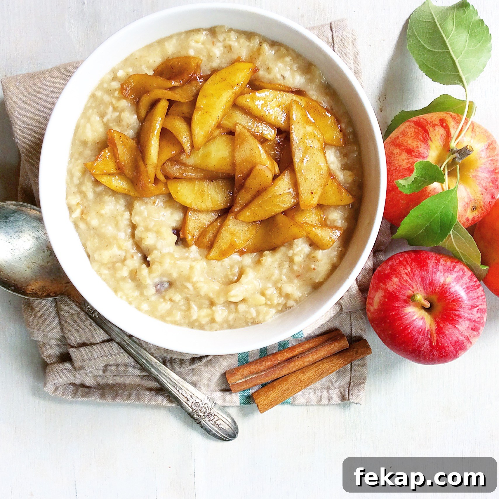 Apple Pie Oatmeal