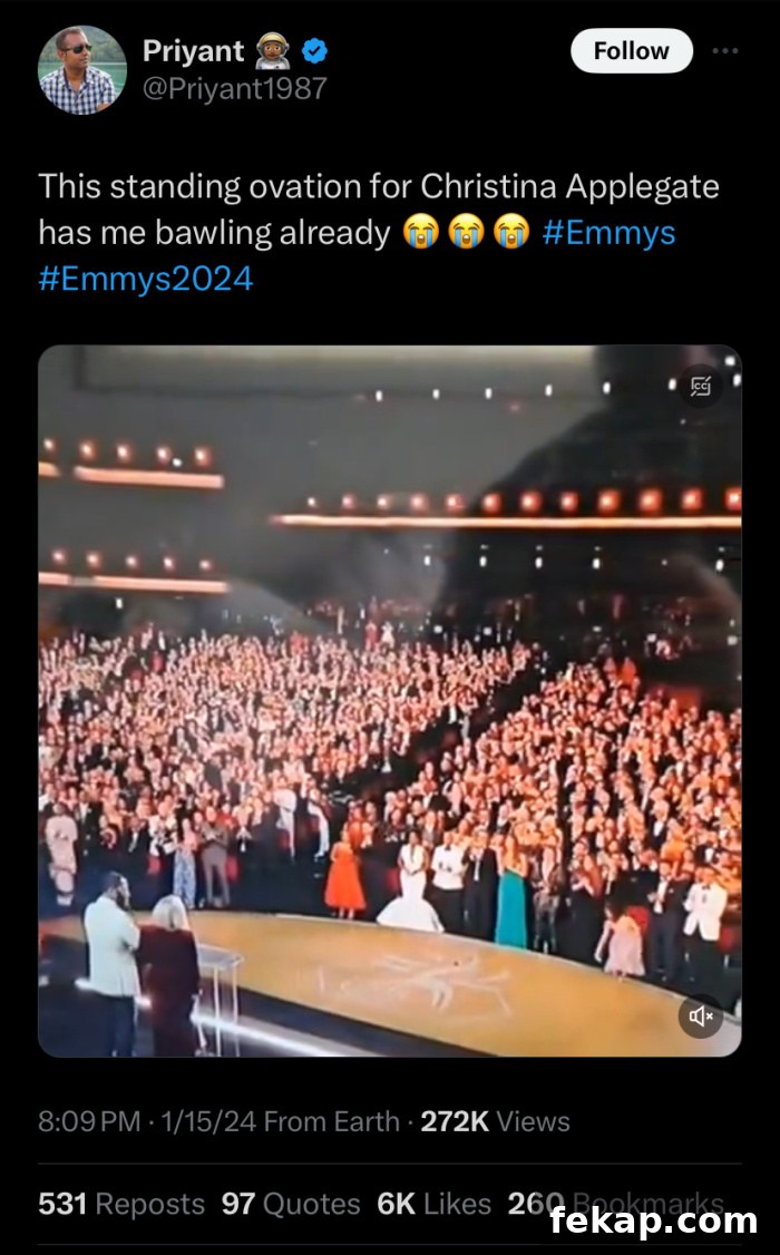 Emotional moment for Christina Applegate at the Emmys
