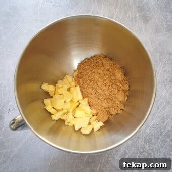 Vegan Apple Cake with Golden Raisins 8 img 5419 13