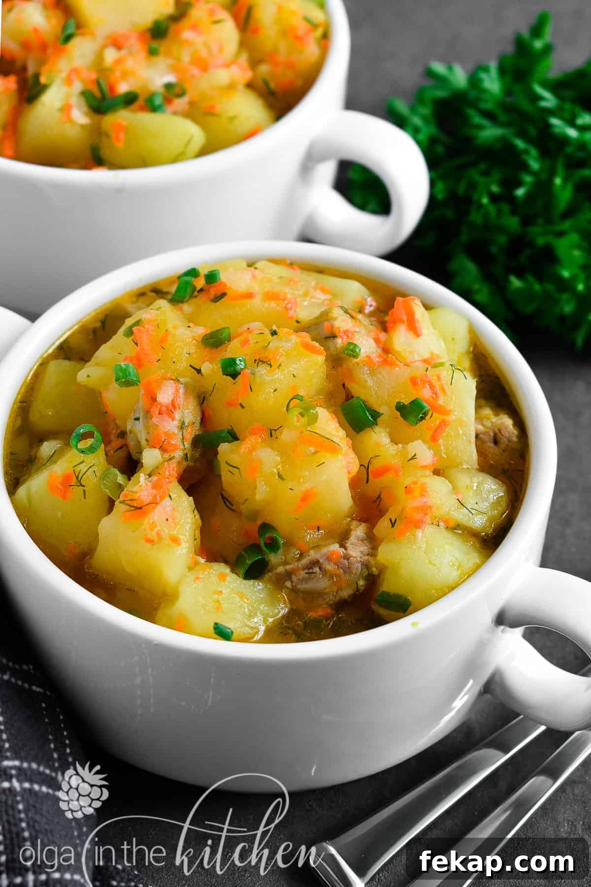 Pork for braised potatoes with carrots and herbs