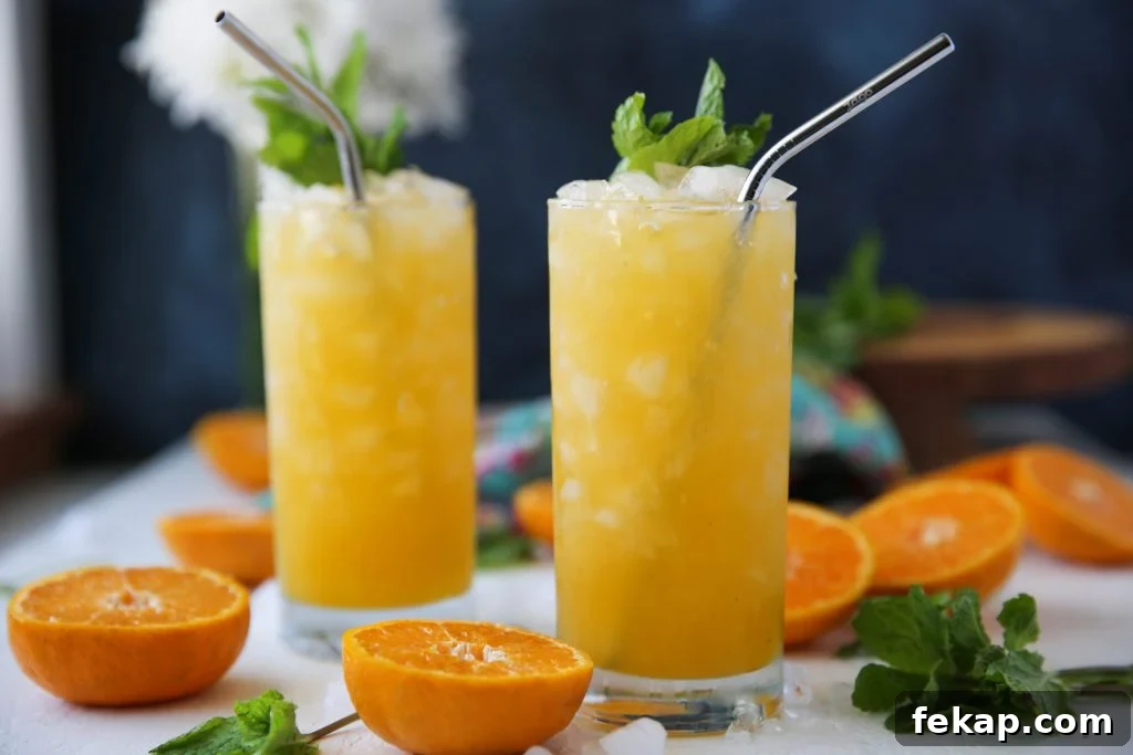 PaleOMG Mandarin Vodka Mojitos